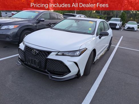 Used 2020 Toyota Avalon TRD FWD image 4
