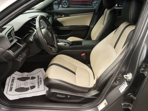 Used 2020 Honda Civic EX image 9