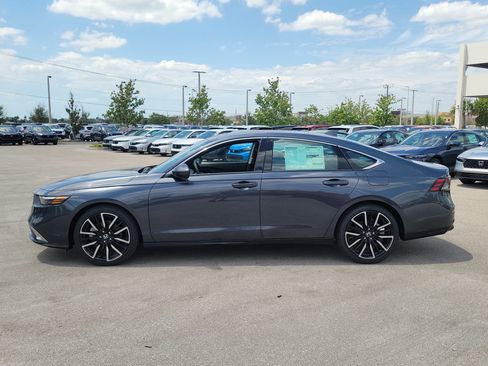 New 2026 Honda Accord Touring image 4