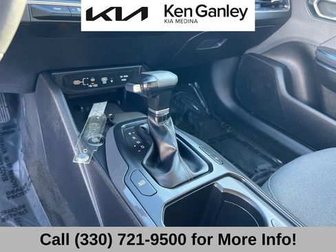 Certified 2025 Kia K4 EX image 35
