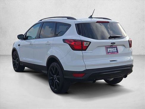 Used 2019 Ford Escape SE FWD image 7