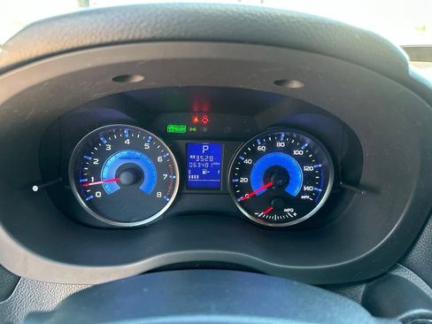 Used 2014 Subaru Crosstrek Touring w/ Popular Package #2 AWD/4WD image 15