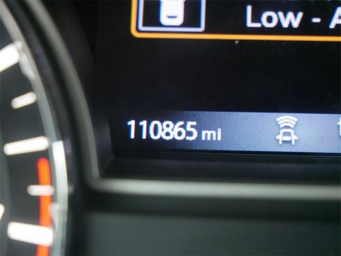 Used 2018 Nissan Altima 2.5 SV image 17