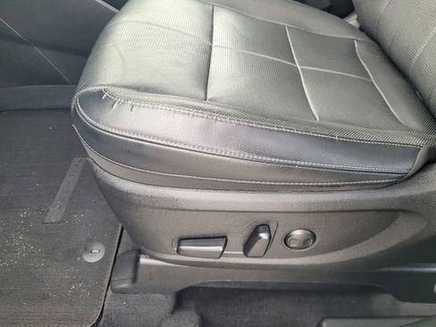 Used 2022 Kia Telluride EX w/ EX Premium Package image 25