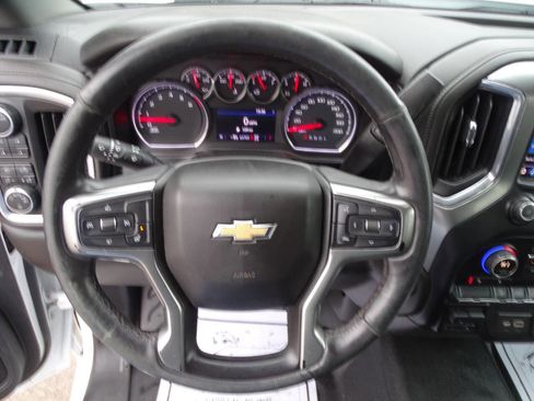 Used 2020 Chevrolet Silverado 3500 LT w/ Convenience Package image 13