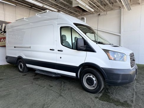 Used 2018 Ford Transit 350 148 High Roof Extended image 3
