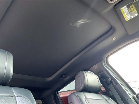 Used 2025 Toyota Tundra Limited AWD/4WD image 20