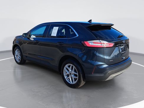 Used 2024 Ford Edge SEL image 5