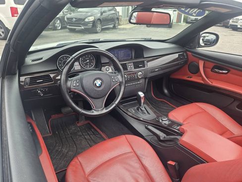 Used 2012 BMW 328i Convertible RWD image 16