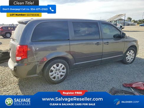 Used 2017 Dodge Grand Caravan SE w/ UConnect Hands-Free Group image 4