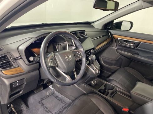 Used 2018 Honda CR-V Touring image 11
