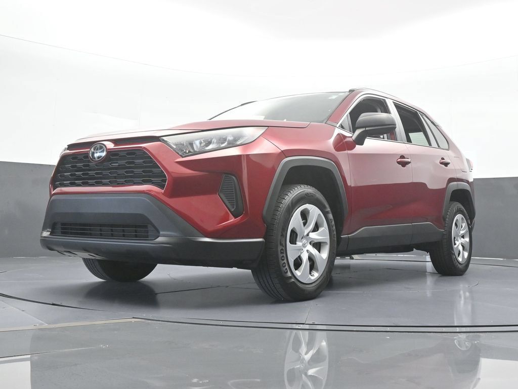 Used 2021 Toyota RAV4 LE FWD image 49