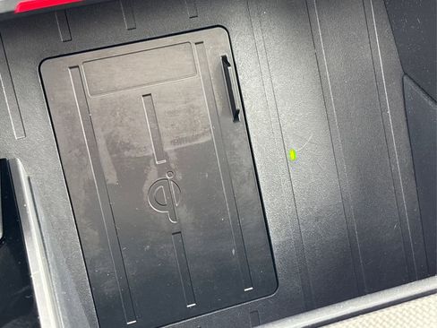 Used 2023 Toyota Sequoia Limited image 43