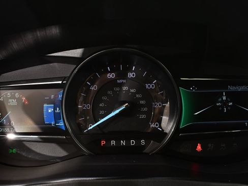 Used 2019 Ford Explorer XLT w/ Equipment Group 202A AWD/4WD image 27