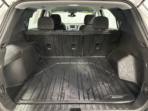 Used 2022 Chevrolet Equinox LS w/ LPO, Floor Liner Package image 11
