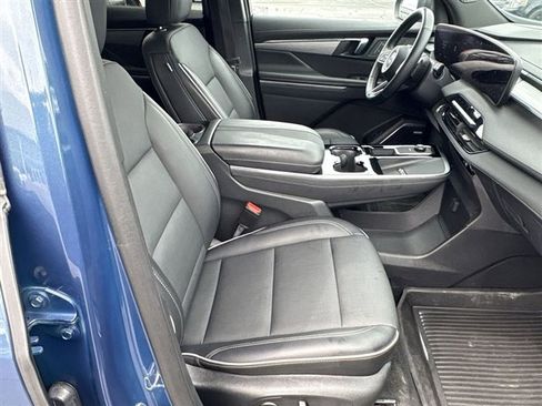 Certified 2025 Buick Enclave Preferred w/ LPO, Floor Liner Package FWD image 28