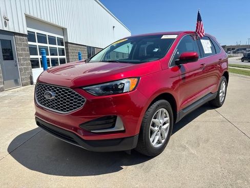 Certified 2023 Ford Edge SEL AWD/4WD image 4
