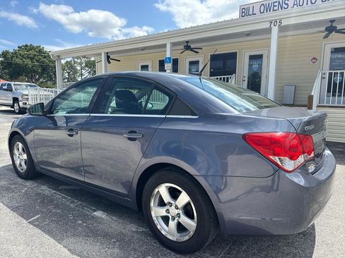 Used 2014 Chevrolet Cruze LT FWD image 3