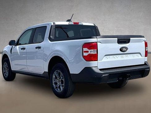 New 2026 Ford Maverick XLT FWD image 3