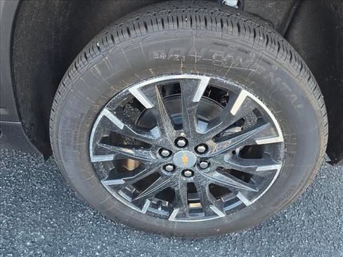 New 2026 Chevrolet Traverse LT w/ Sun and Wheel Package image 18