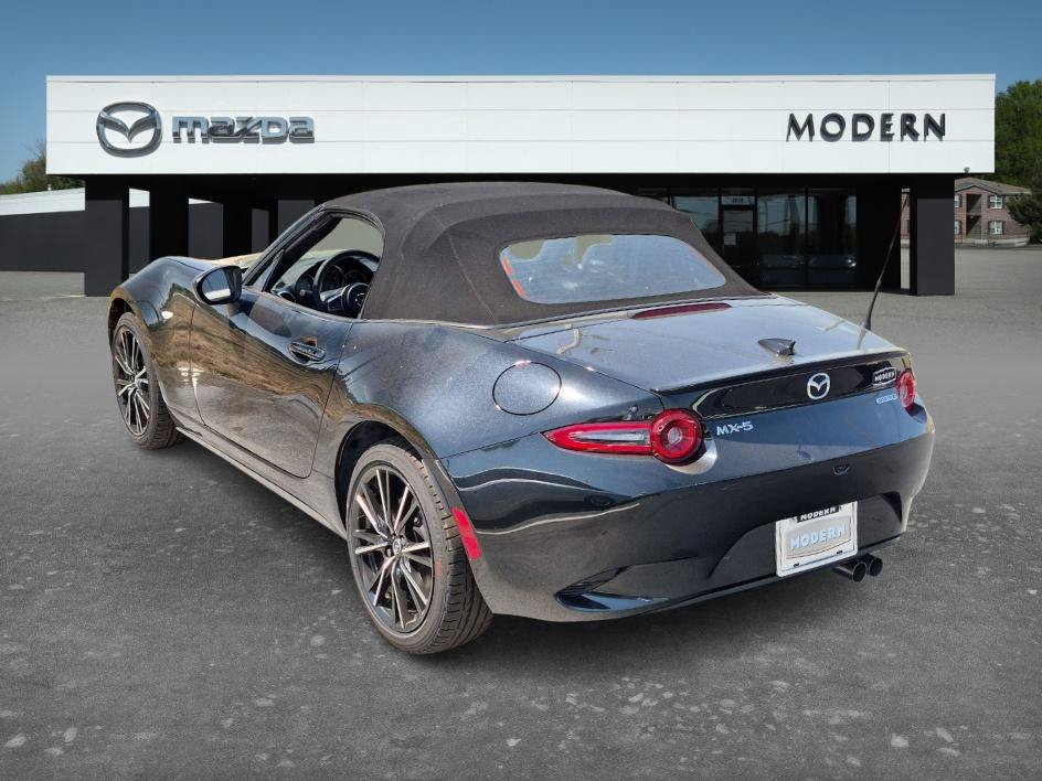 New 2026 MAZDA MX-5 Miata Grand Touring RWD image 39