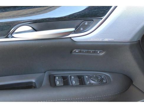 New 2025 Cadillac XT5 Premium Luxury w/ Technology Package image 7