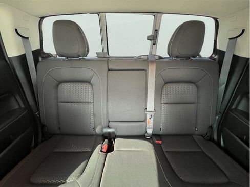 Used 2017 GMC Canyon SLE w/ SLE Convenience Package RWD image 29