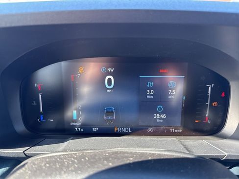New 2026 Ford Maverick XLT w/ XLT Luxury Package AWD/4WD image 12