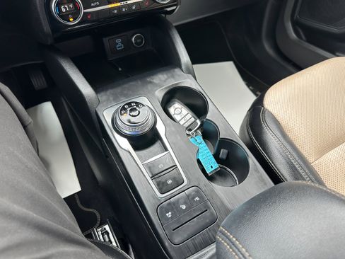 Certified 2021 Ford Escape Titanium w/ Titanium Elite Package image 16