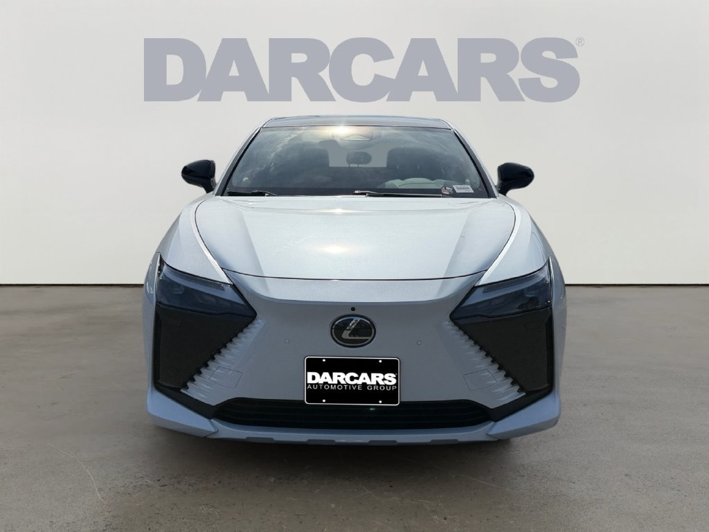 Used 2024 Lexus RZ 300e Premium FWD image 2