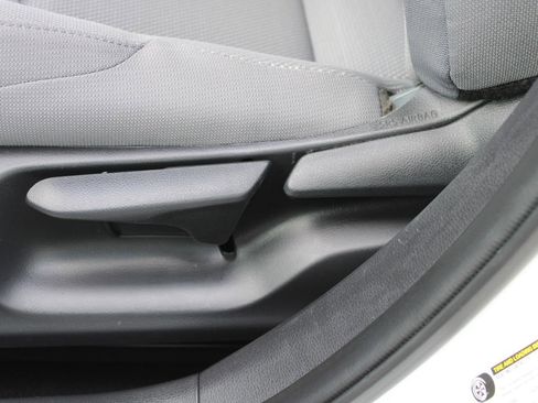 Certified 2023 Toyota Corolla SE image 31