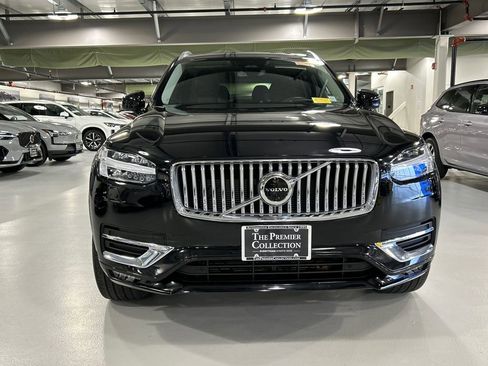 Certified 2023 Volvo XC90 B5 Plus w/ Protection Package AWD/4WD image 6