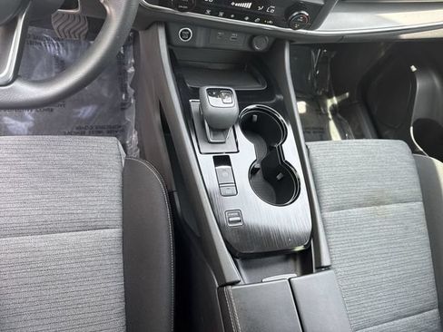 Used 2023 Nissan Rogue SV FWD image 22