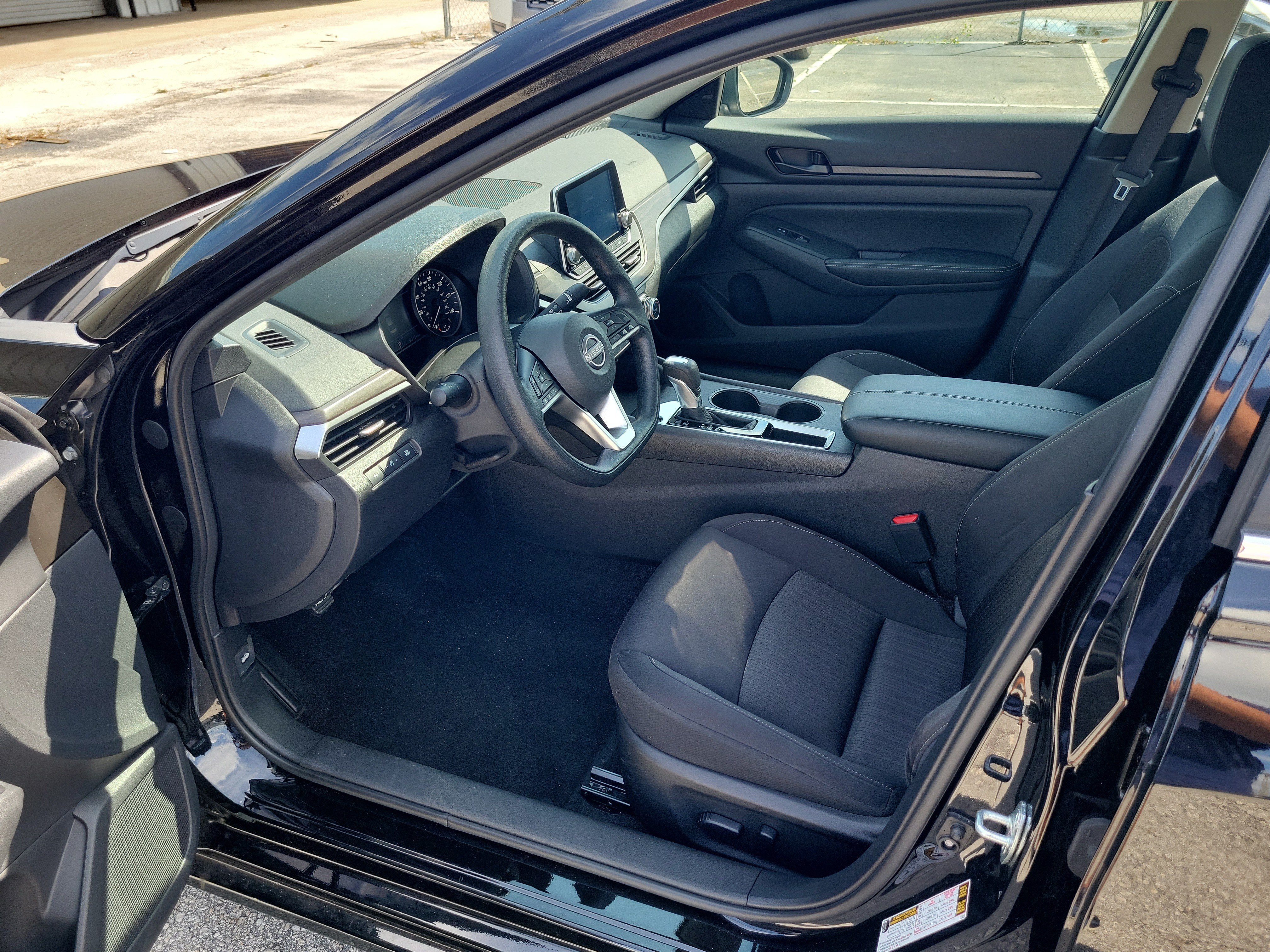 Certified 2026 Nissan Altima 2.5 SV FWD image 12
