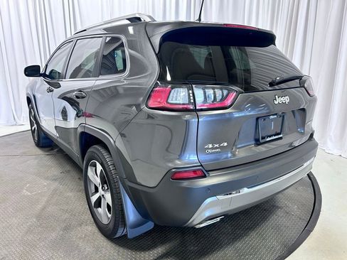 Used 2020 Jeep Cherokee Limited image 25