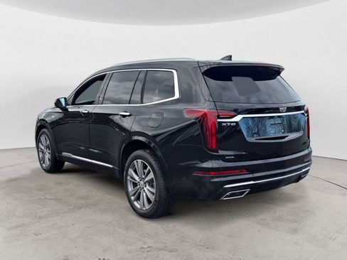 Certified 2023 Cadillac XT6 Premium Luxury w/ Technology Package image 3