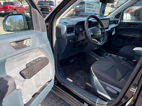 New 2025 Ford Maverick XL FWD image 13