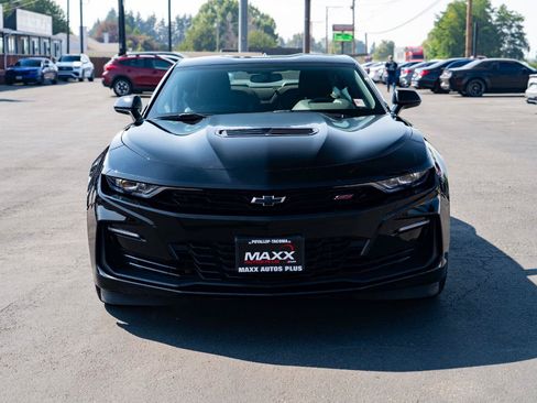 Used 2023 Chevrolet Camaro SS RWD image 3