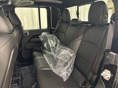 New 2026 Jeep Gladiator Rubicon AWD/4WD image 20