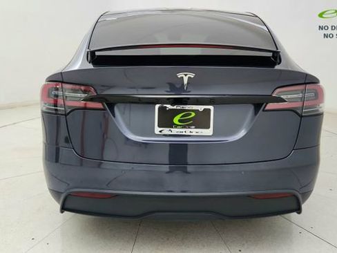Used 2022 Tesla Model X AWD/4WD image 5