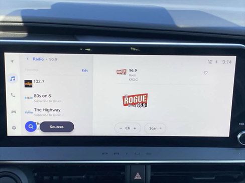 Certified 2025 Toyota Prius AWD image 16