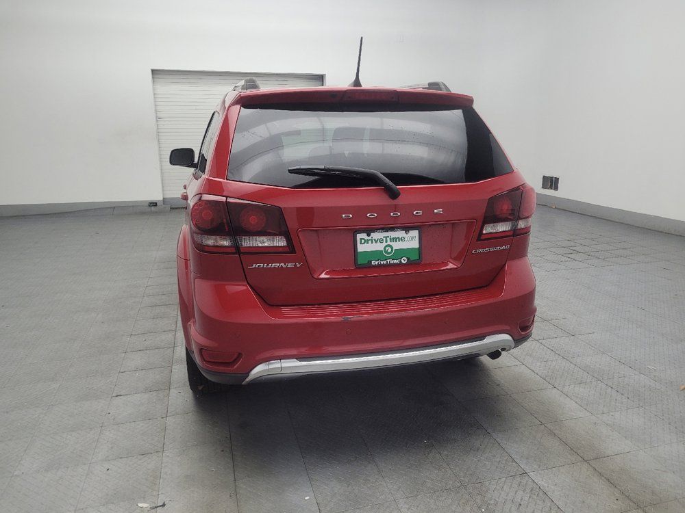 Used 2020 Dodge Journey Crossroad FWD image 6