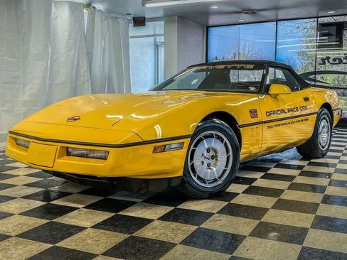 Used 1986 Chevrolet Corvette Convertible image 9