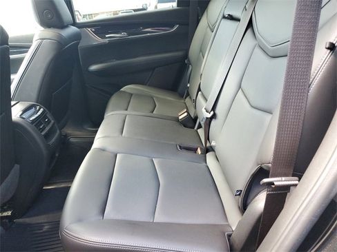 Certified 2022 Cadillac XT5 Premium Luxury w/ Technology Package image 29
