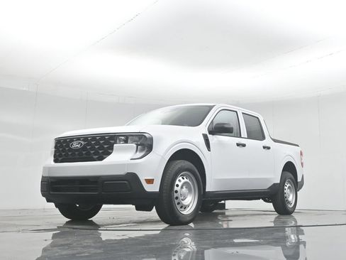 New 2026 Ford Maverick XL image 41