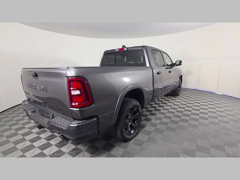 Used 2025 RAM 1500 Big Horn RWD image 39