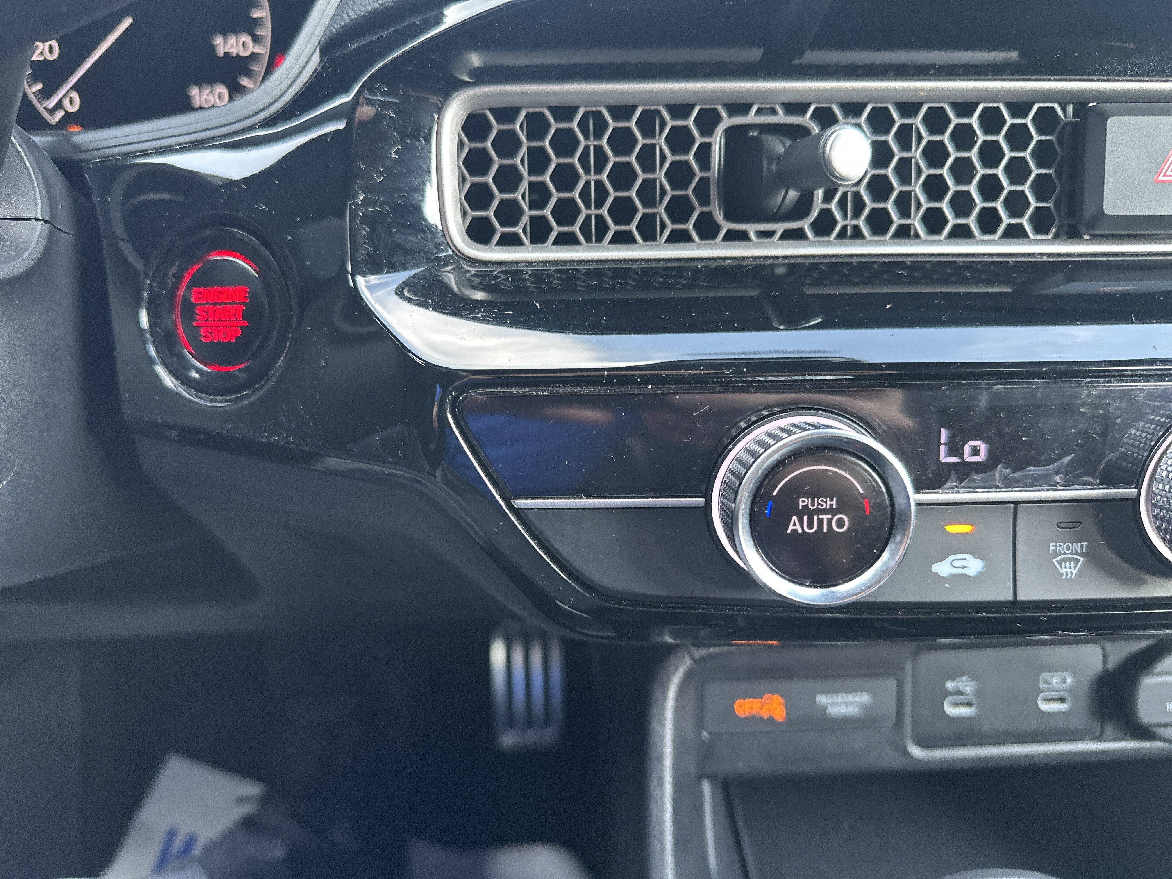 Certified 2025 Honda Civic Sport image 19