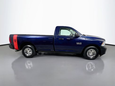 Used 2018 RAM 1500 Express RWD image 3