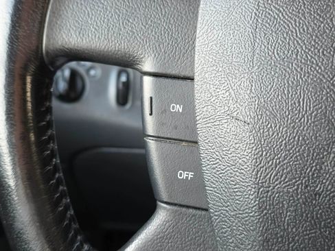 Used 2004 MAZDA B-Series Pickup 2WD Cab Plus B3000 w/ Convenience Pkg image 14