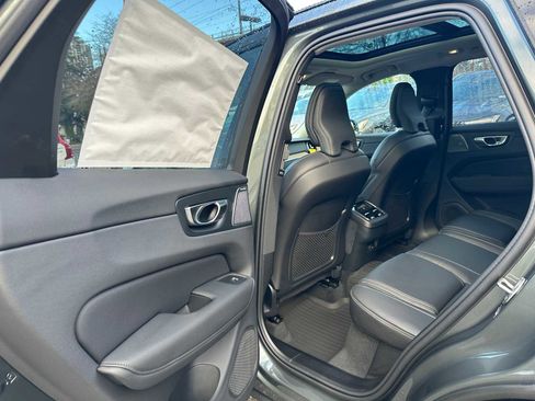 New 2026 Volvo XC60 B5 Ultra w/ Protection Package Premier image 16
